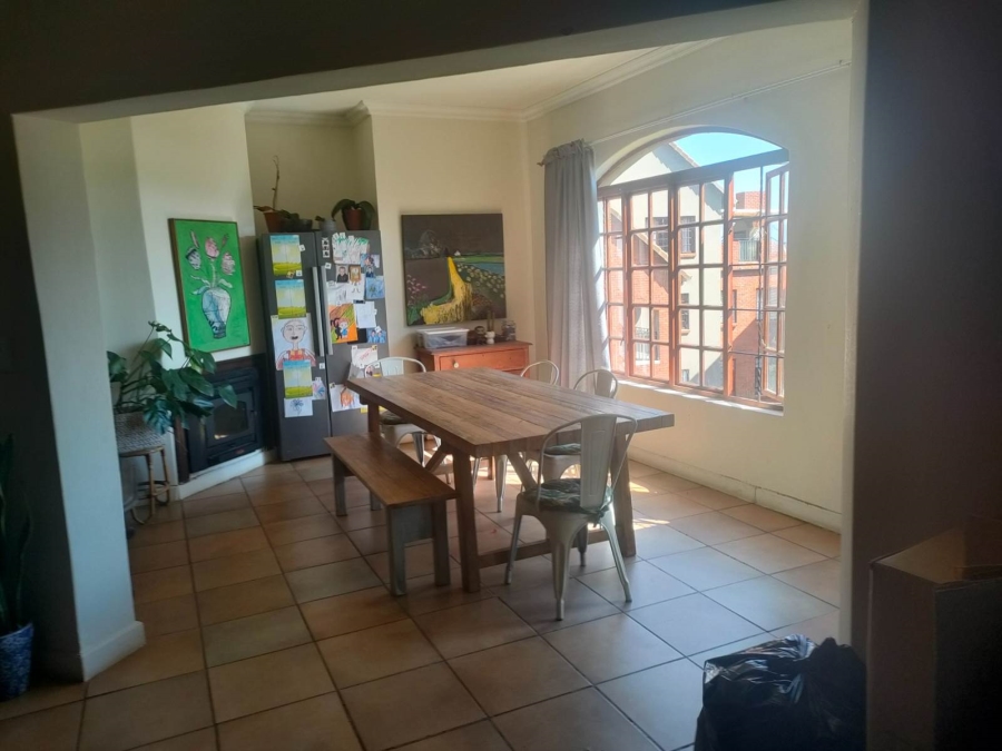 To Let 3 Bedroom Property for Rent in Meerhof North West